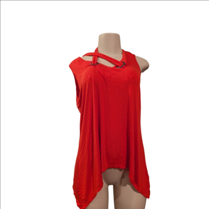 Cable And Gauge Chic Red Sleeveless Top with Unique Neckline Size Large